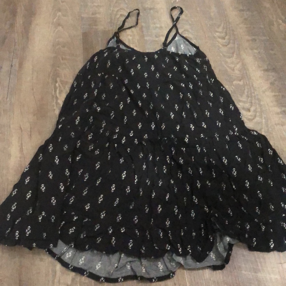 Ruffled dress - Picture 2 of 2